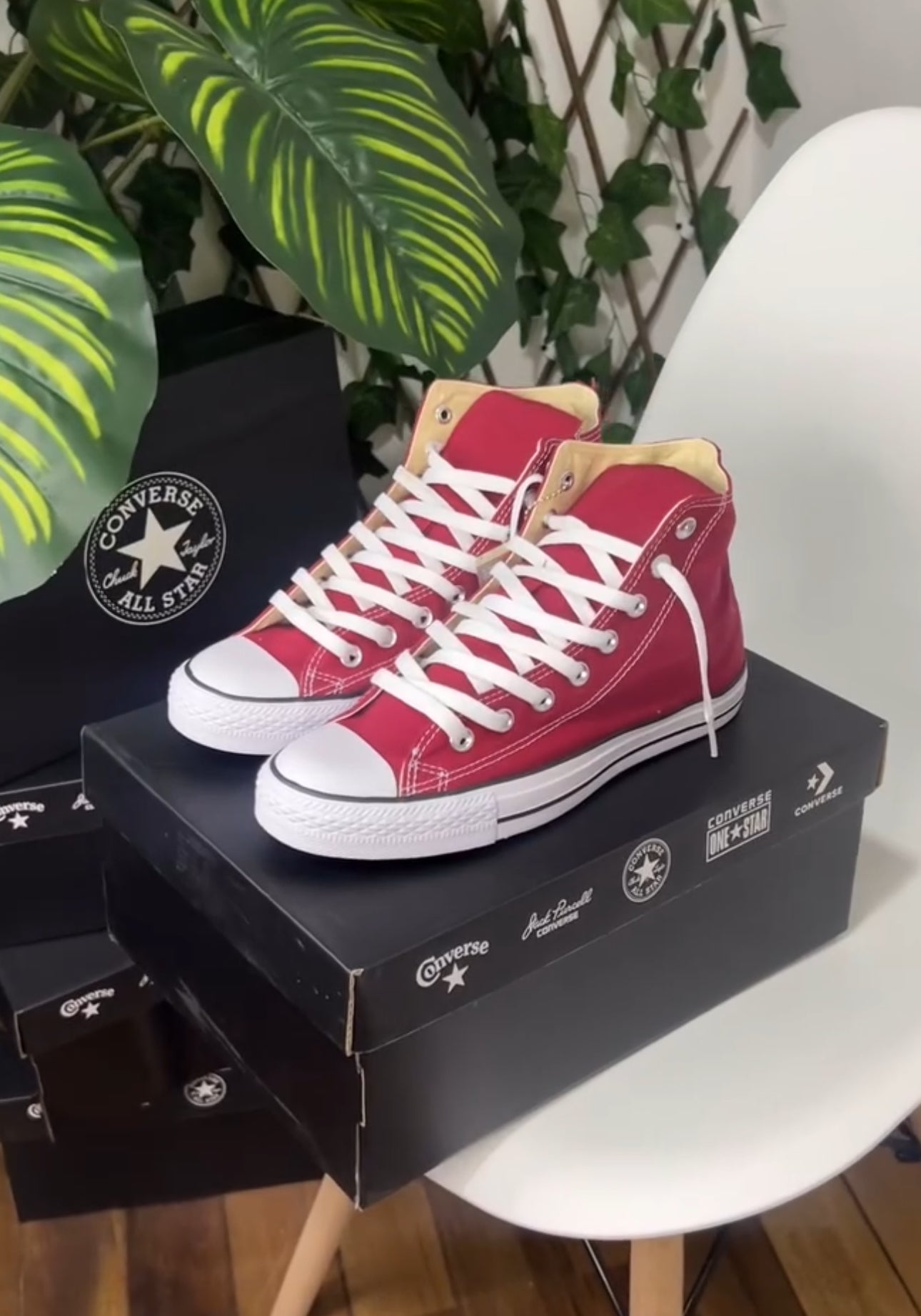 Converse Chuck Taylor All Star “Vinotinto”