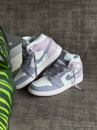 Air Jordan 1 Mid “Indigo Haze”