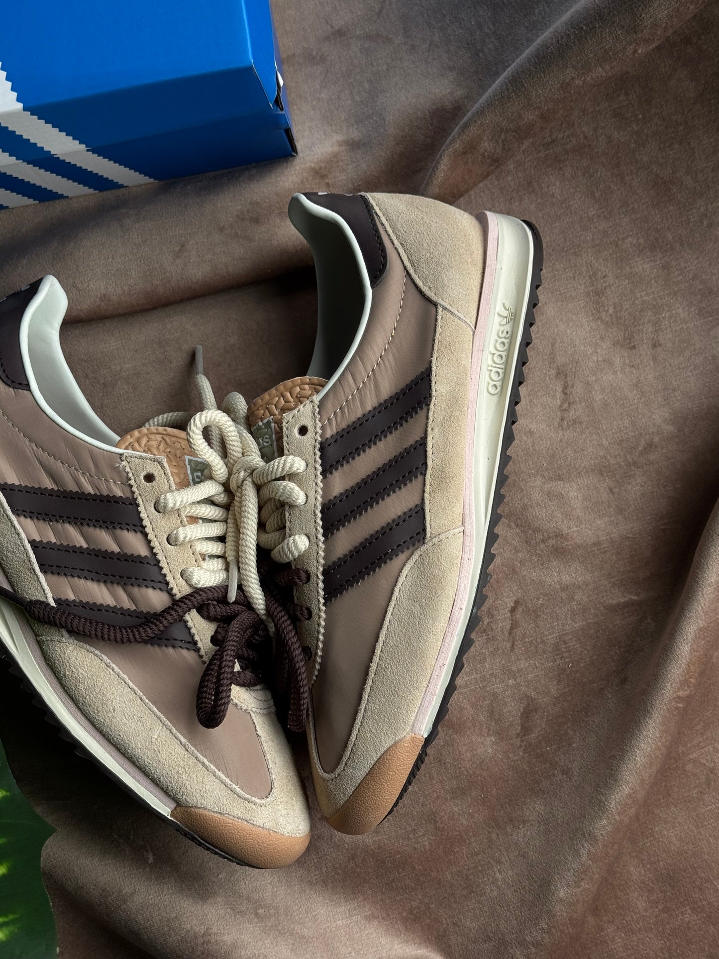 Adidas SL 72