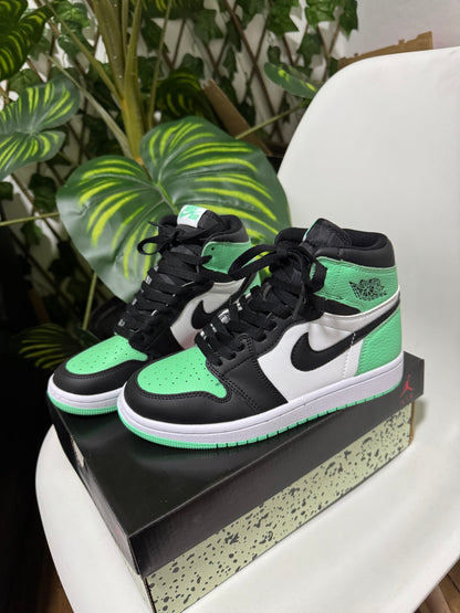 Air Jordan 1 High Green Glow