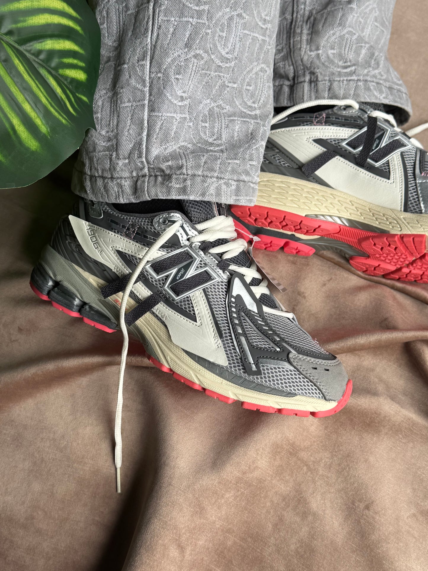 New Balance 1906 A
