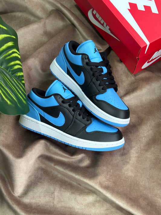 Air Jordan 1 Low “University Blue”