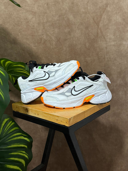 Nike V5K Run “White”