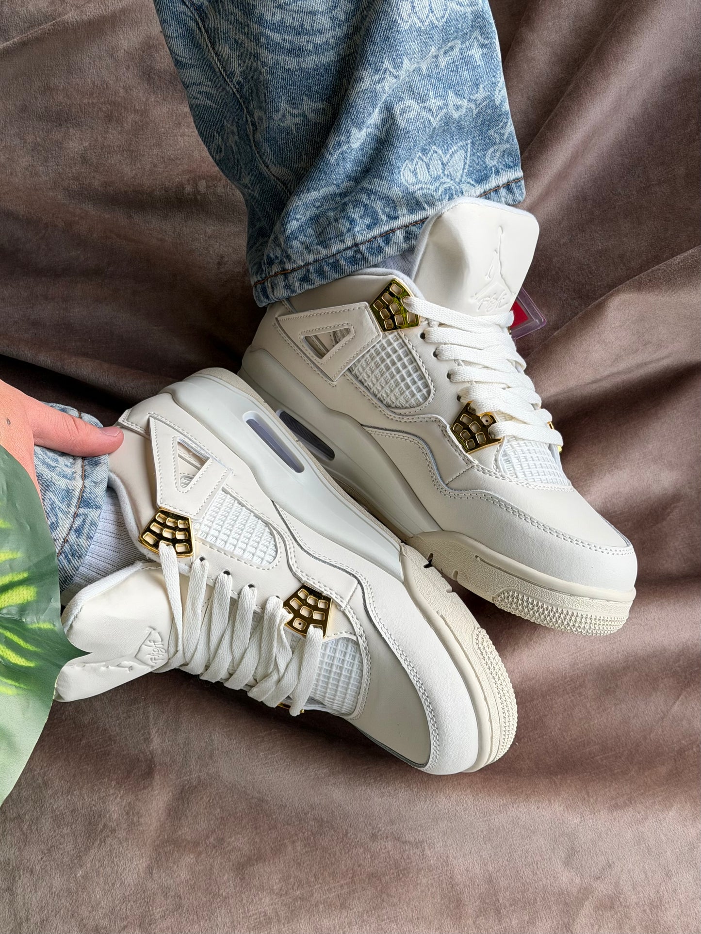 Air Jordan 4 “Metallic Gold”
