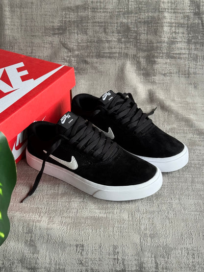 Nike SB “Charge Canvas”