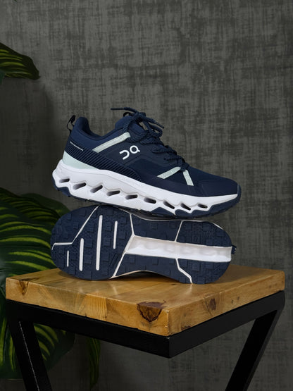 ON Running Cloud Azul Oscuro