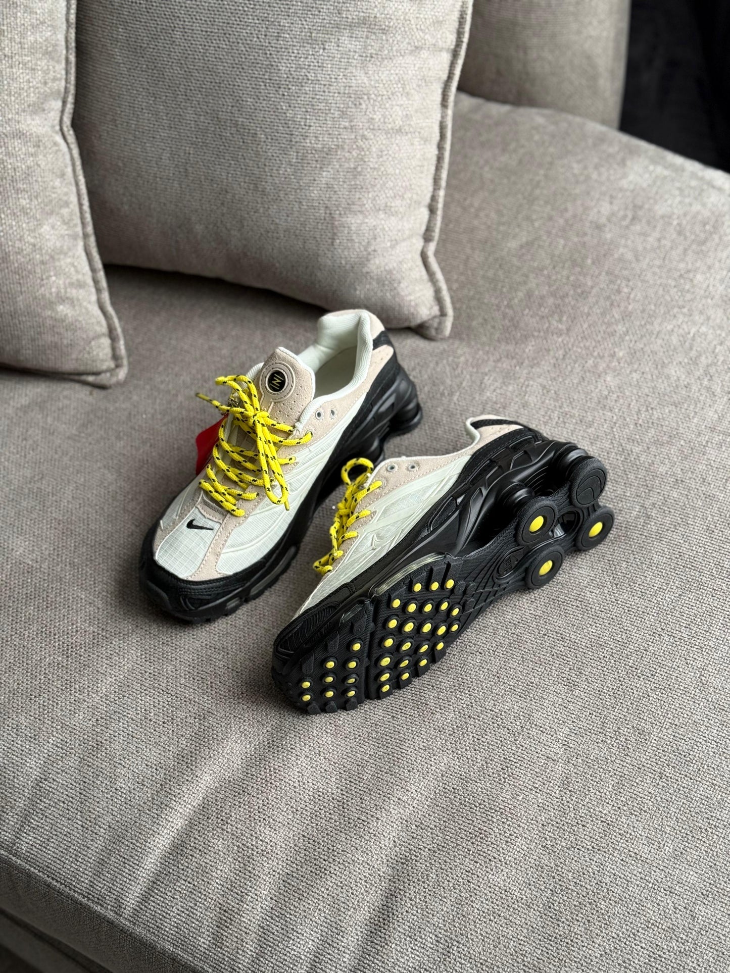 Nike Shox x Supreme