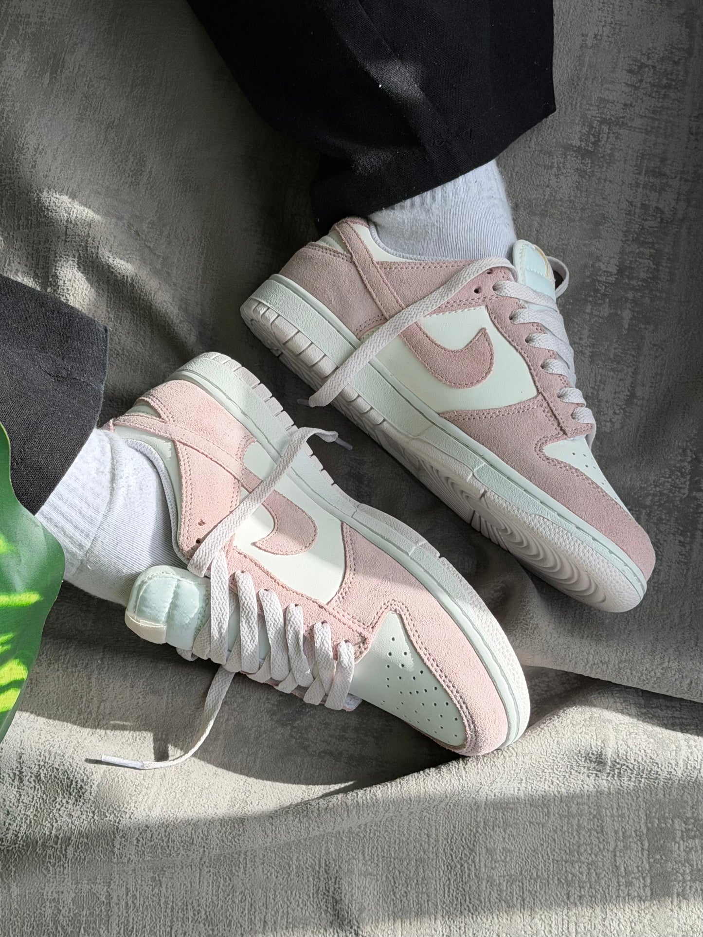 Nike SB Dunk Low “Pink”