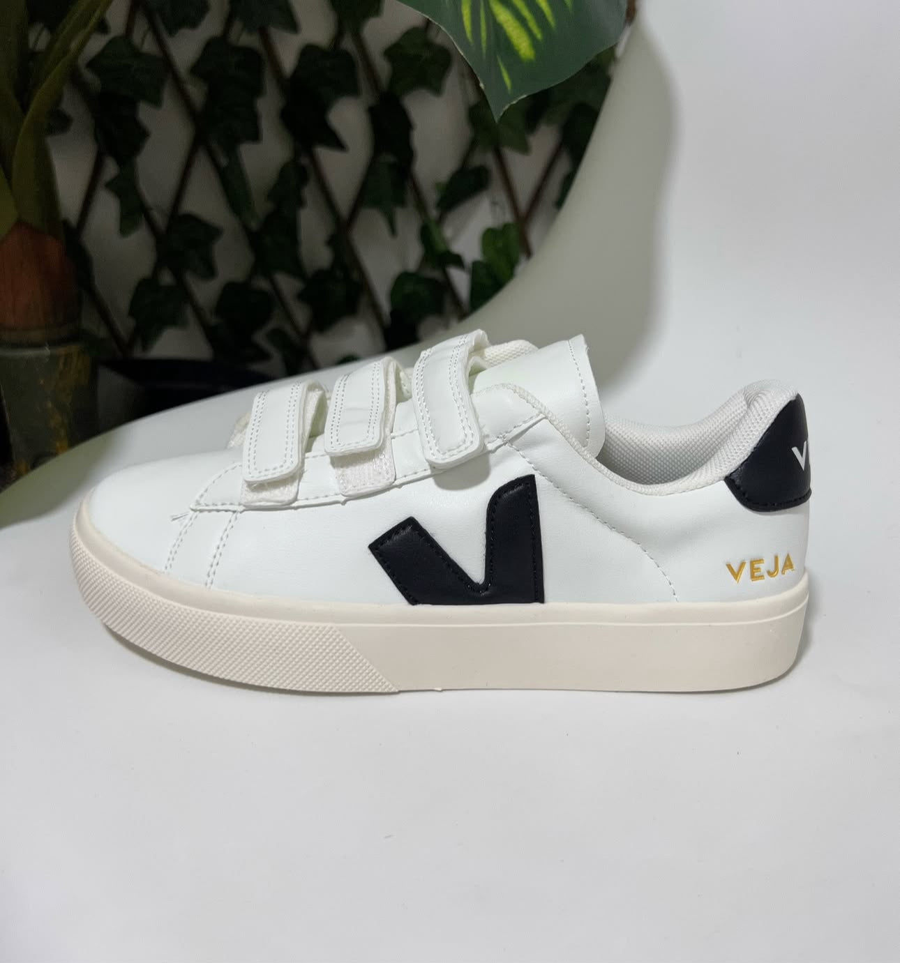 Veja “Velcro”