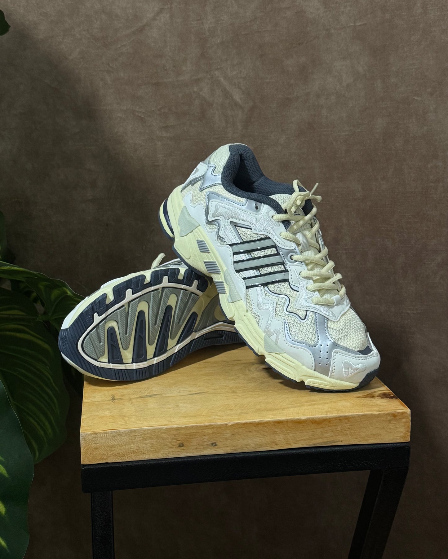 Adidas Response CL x Bad Bunny