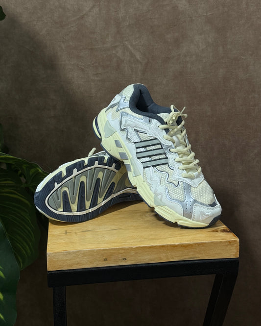 Adidas Response CL x Bad Bunny