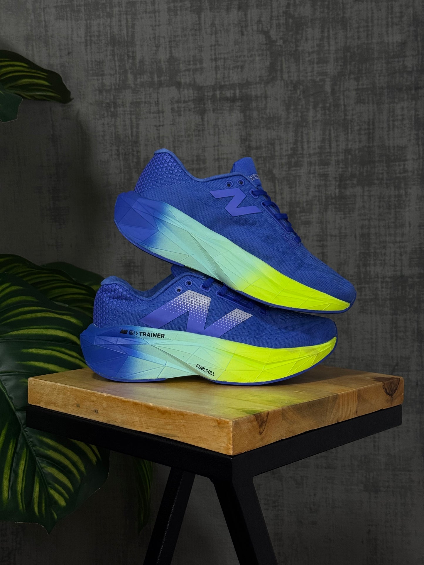New Balance FuelCell SC Elite