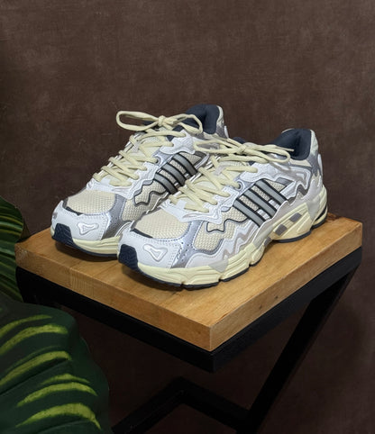 Adidas Response CL x Bad Bunny