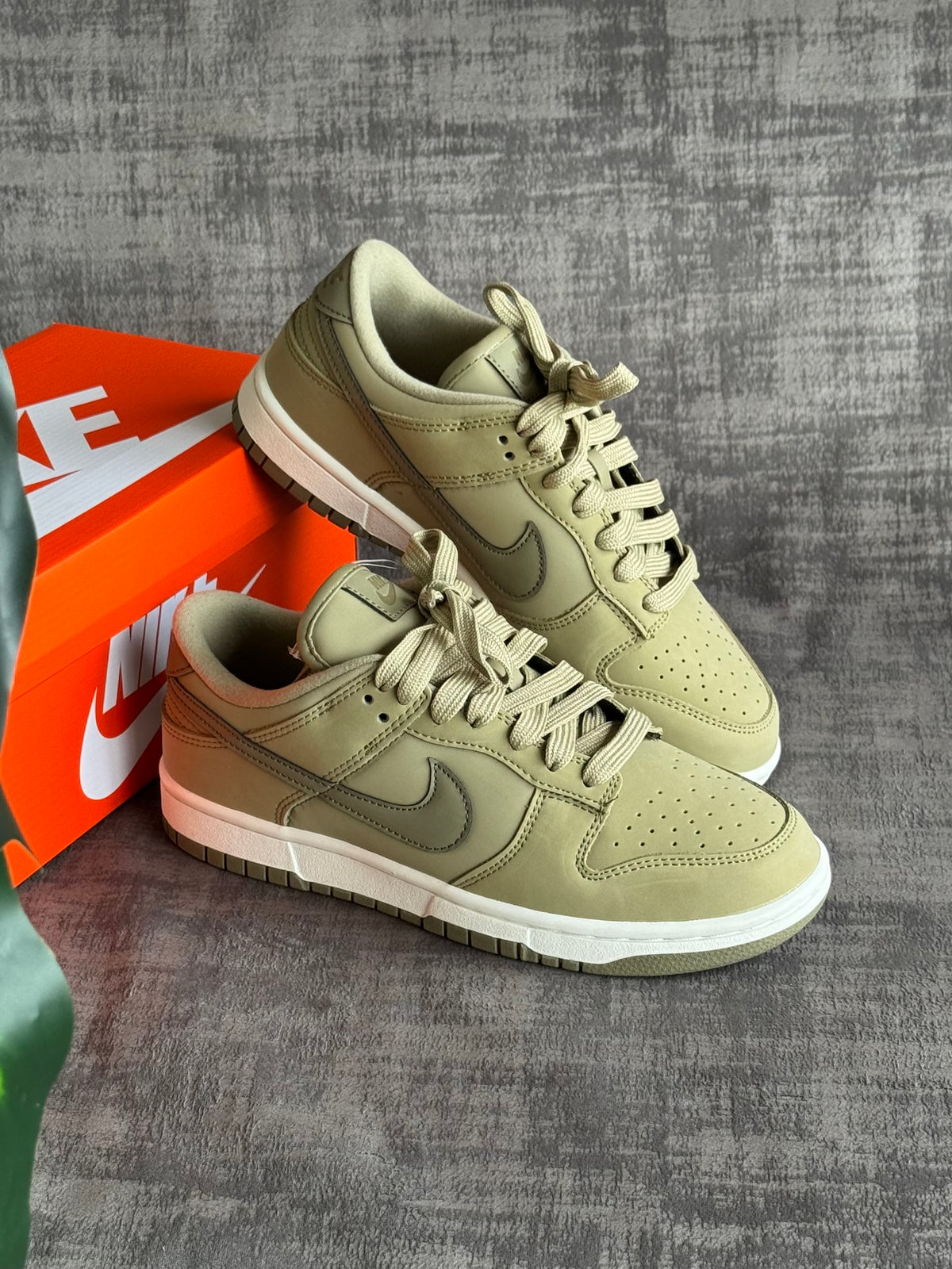 Nike SB Dunk Low “Nature Olive”