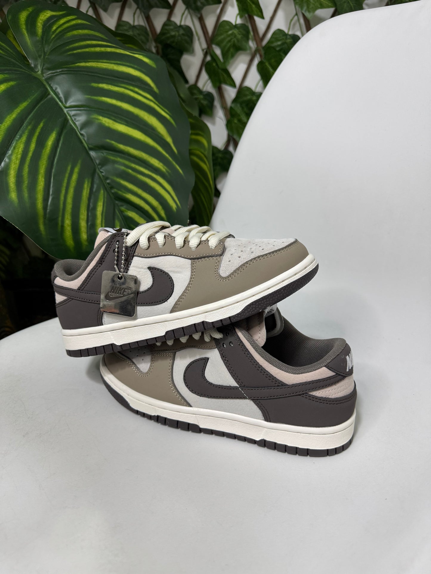 Nike SB Dunk Low Otomo