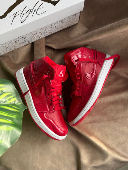 Air Jordan 1 Mid SE “Pomegranate”
