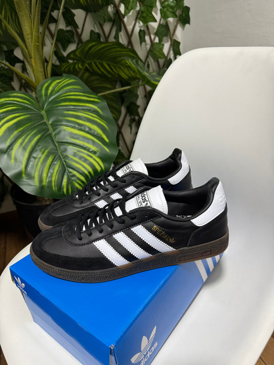 Adidas Handball Spezial “Negras”