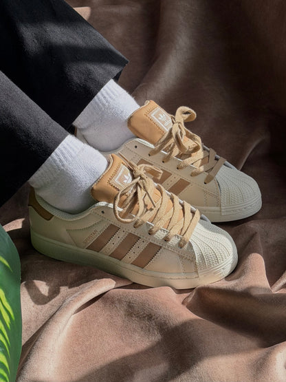 Adidas Superstar