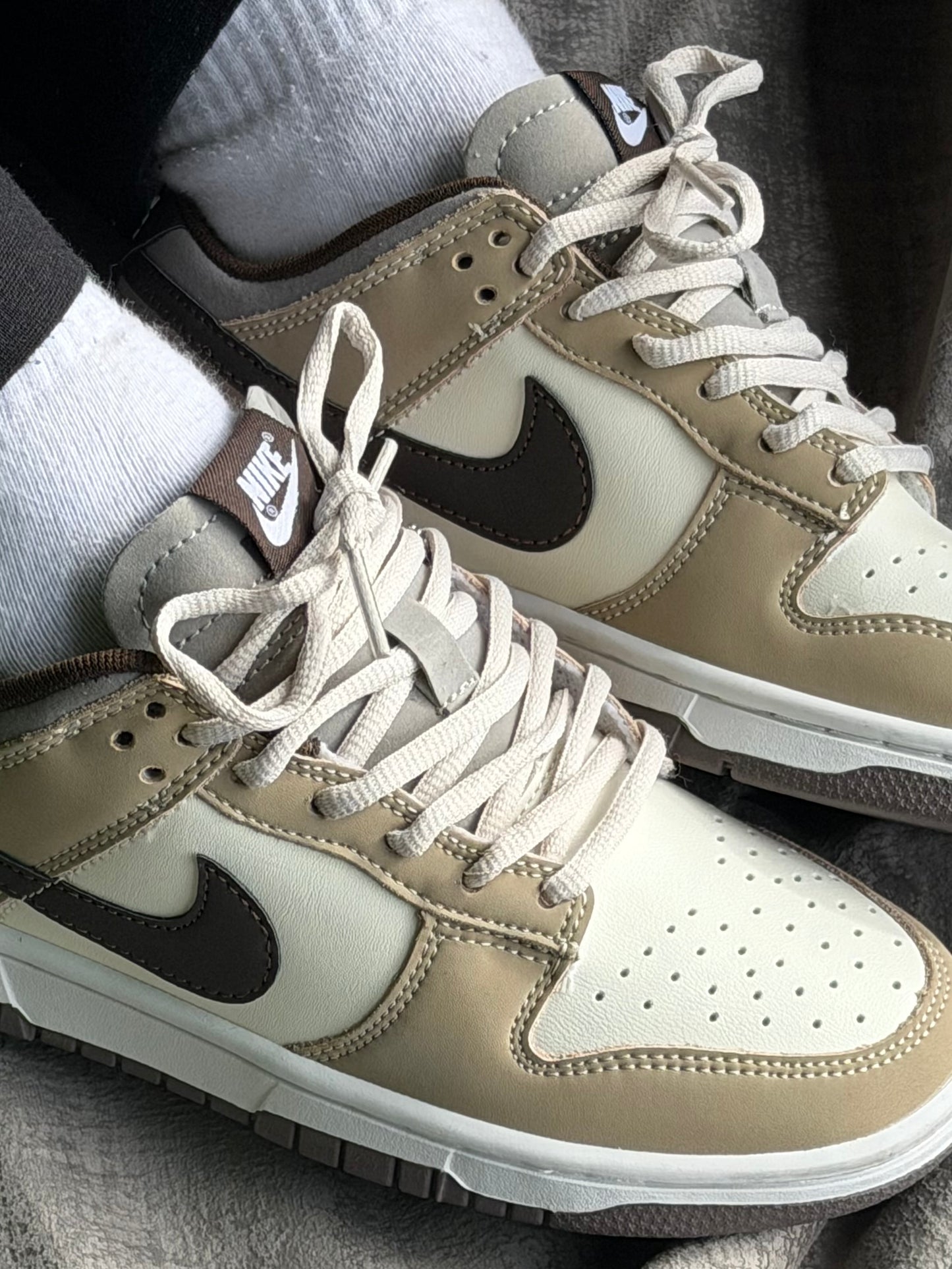 Nike SB Dunk Low “Steamboy”