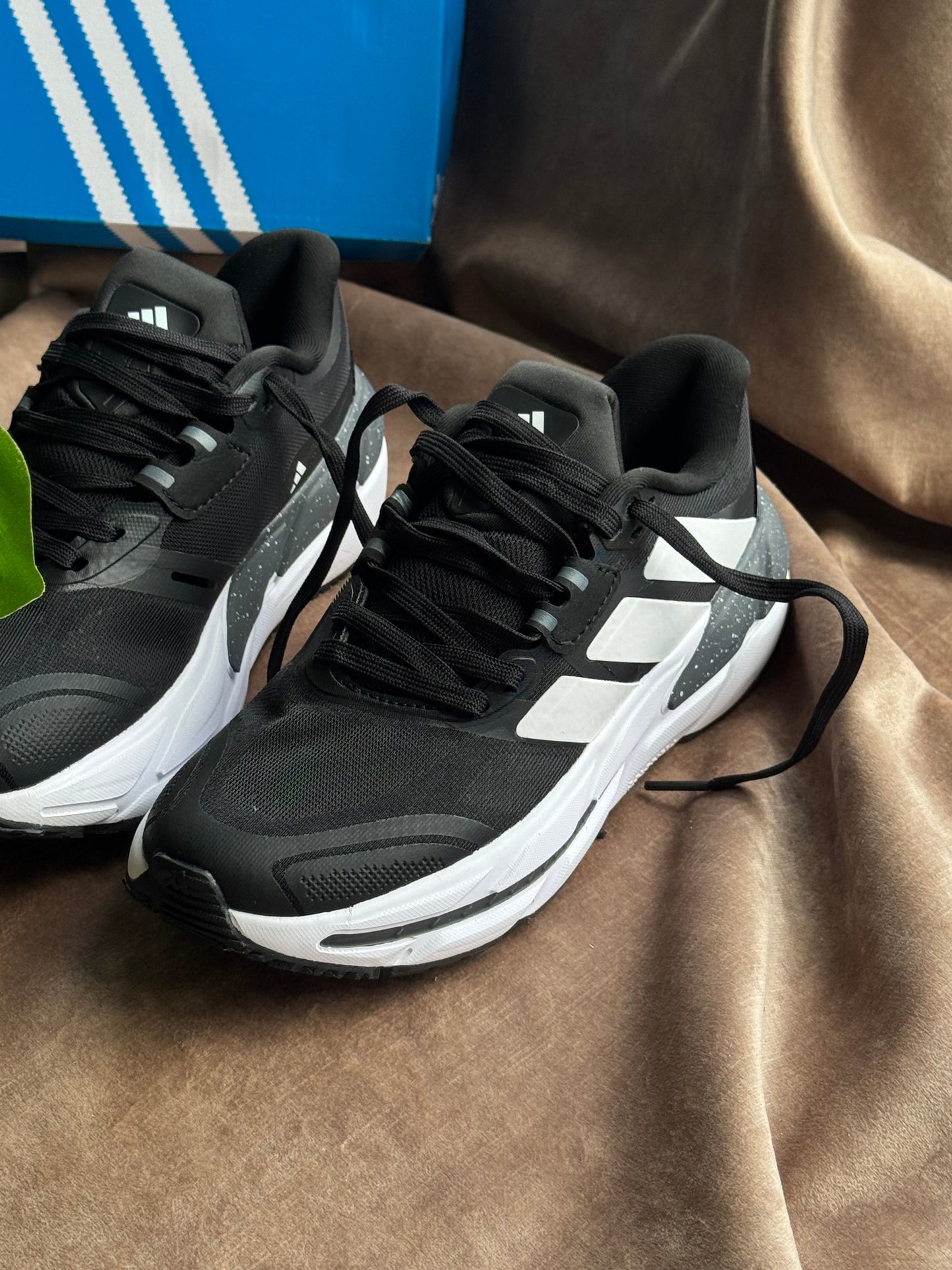 Adidas Adistar “Black”