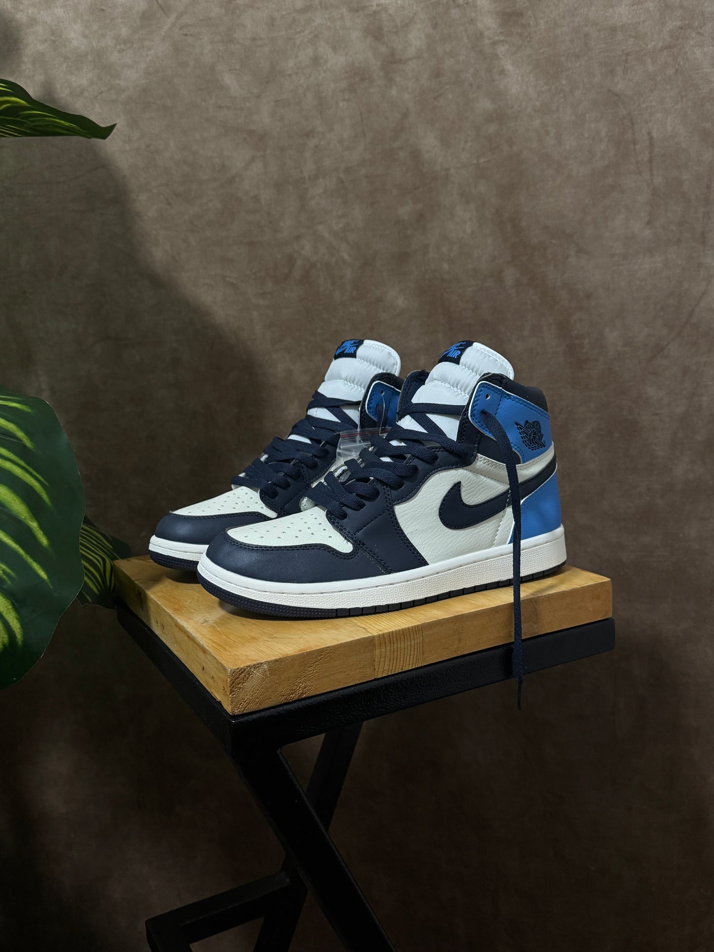 Air Jordan 1 High “Obsidian”