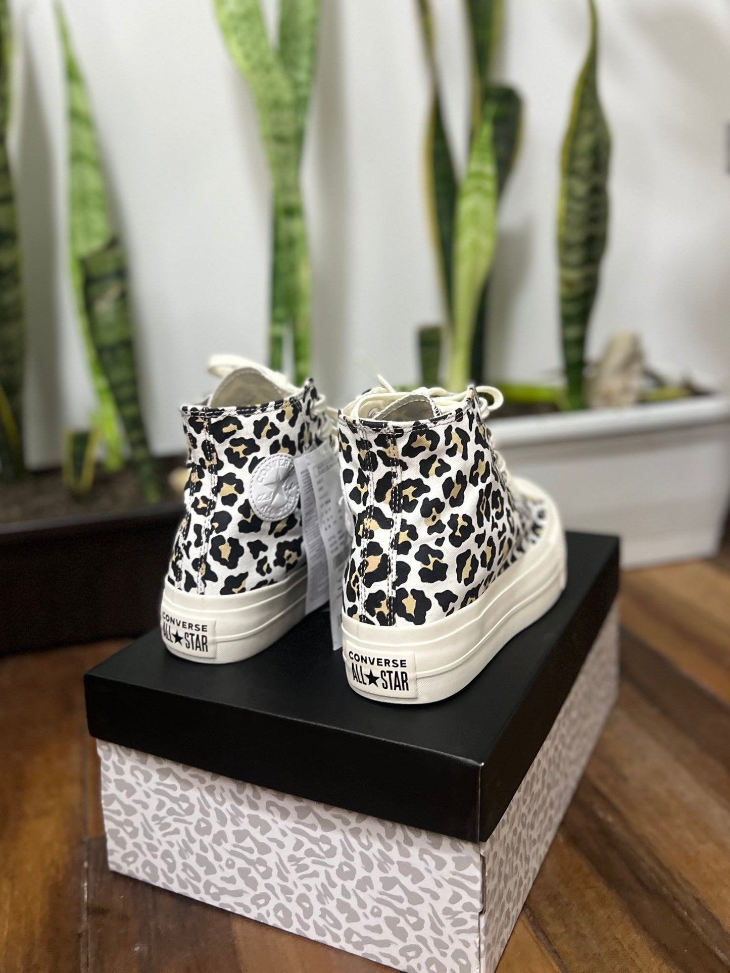 Converse Chuck Taylor Plataform “Leopard Lugged”