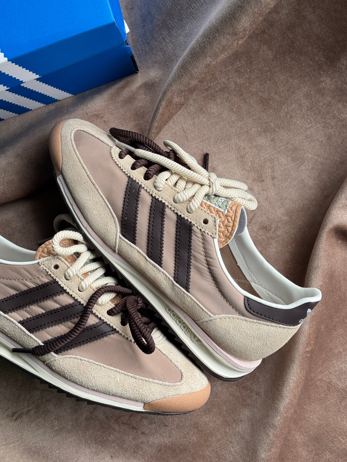 Adidas SL 72