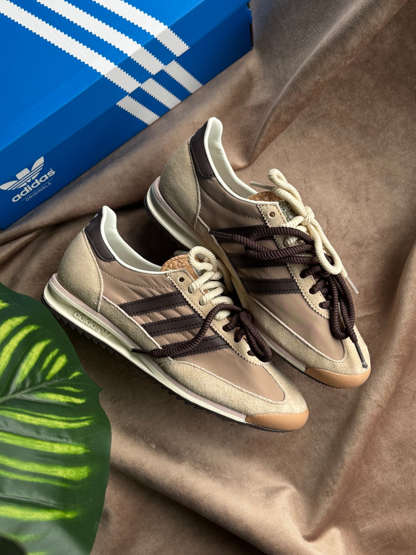 Adidas SL 72