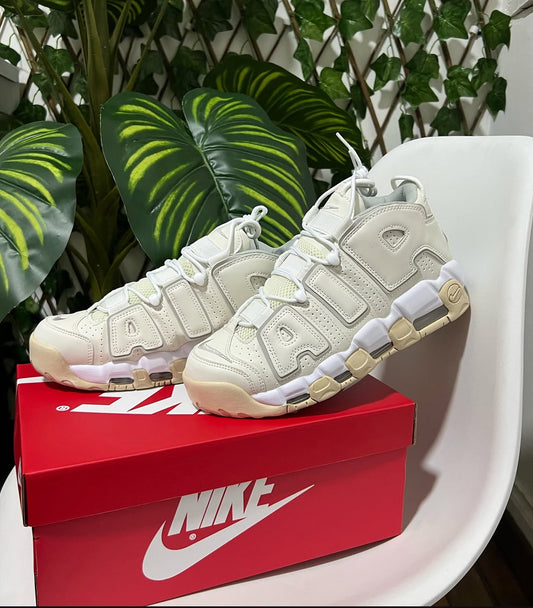 Nike Uptempo Beige
