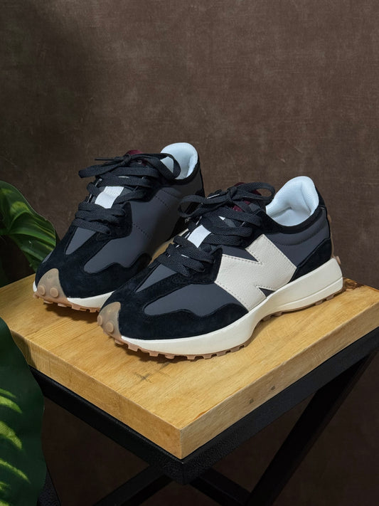 New Balance 327 Negras