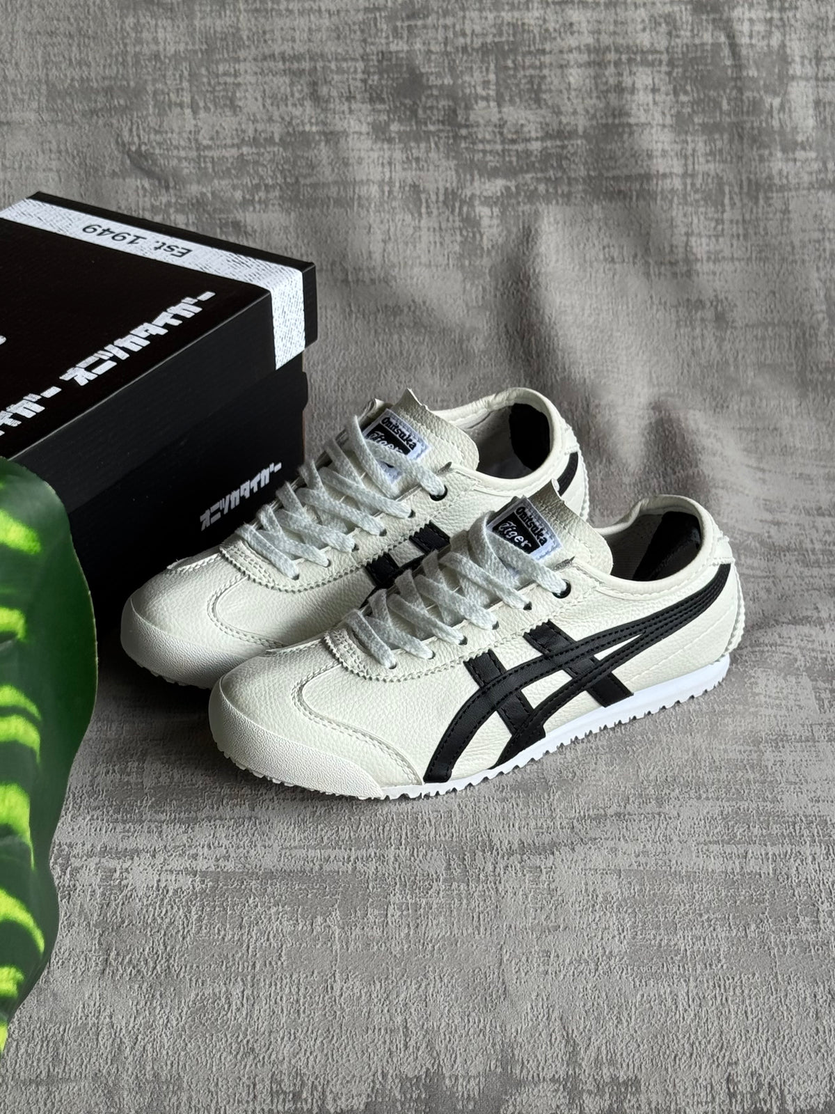 Onitsuka Tiger México 66 “White”