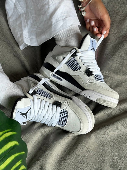 Air Jordan 4 “Military”