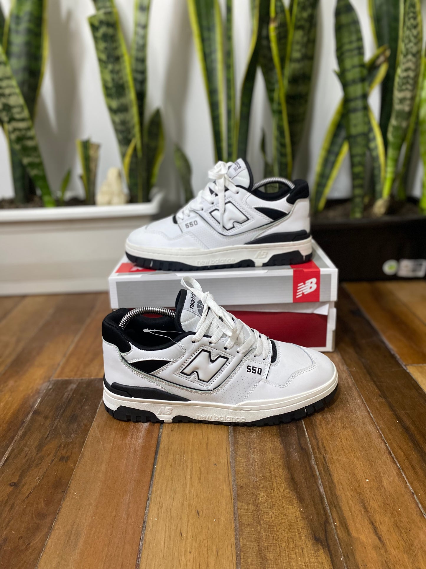 New Balance 550 “Black/White”