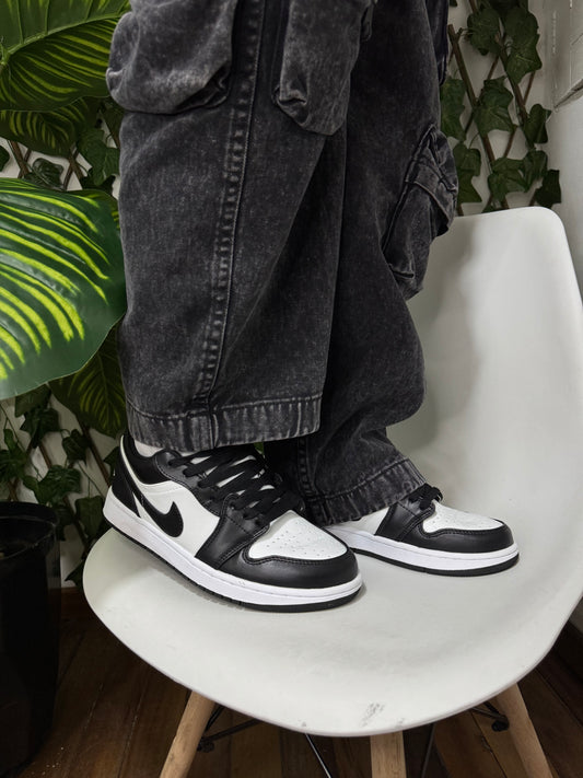 Air Jordan 1 Low “Panda”