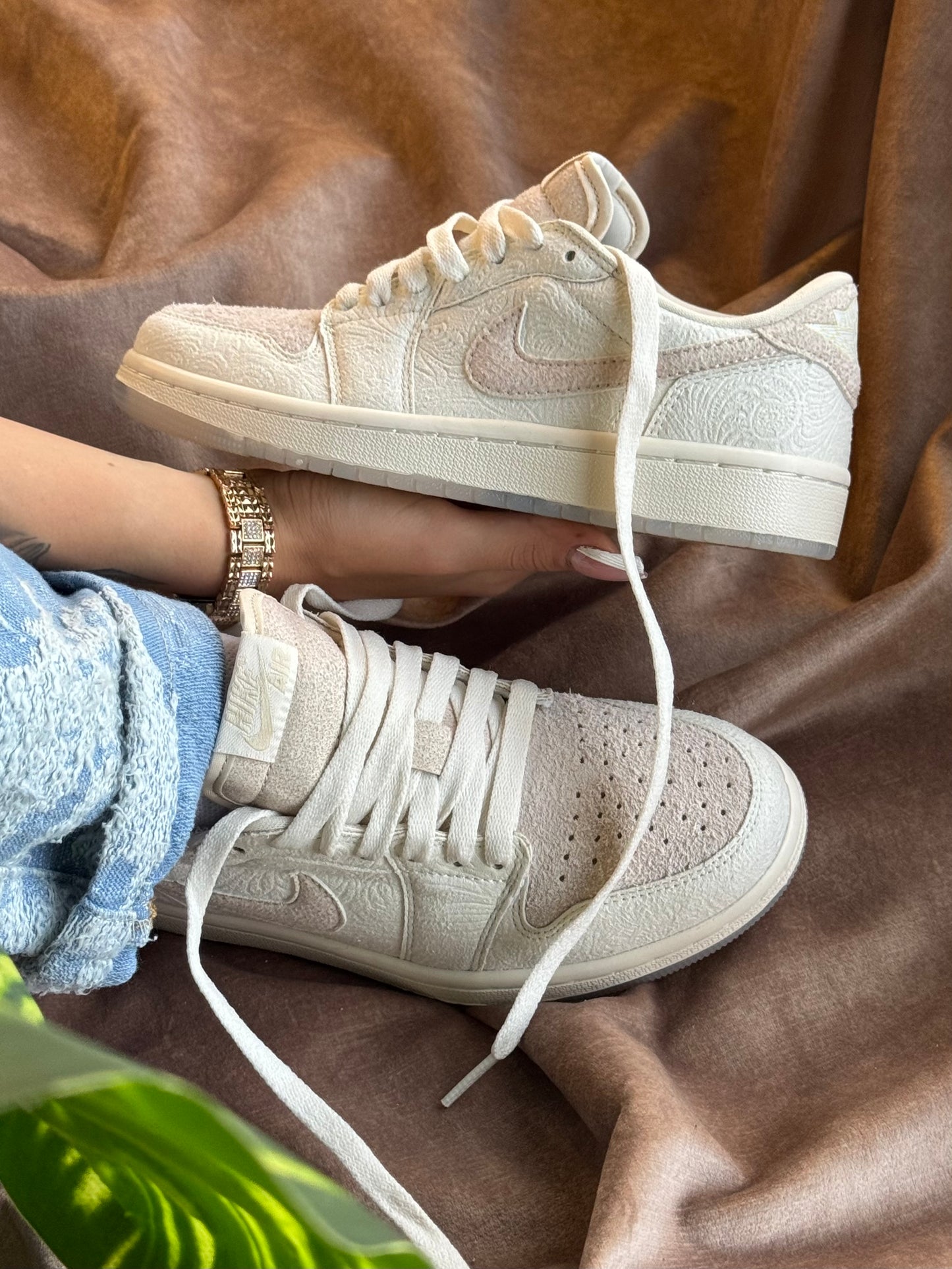 Air Jordan 1 Low OG x Chris Paul