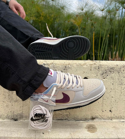 Nike SB Dunk Low x Otomo “Katsuhiro”