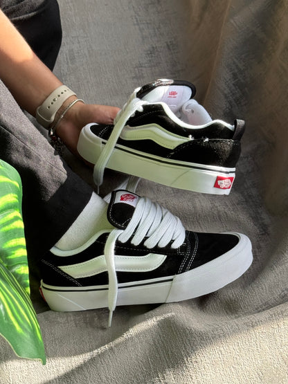 Vans Knu Skool