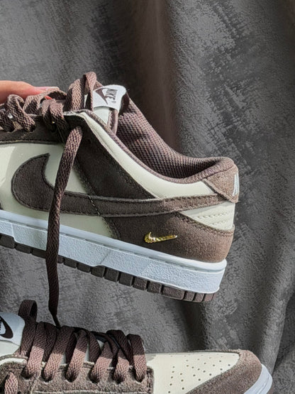 Nike SB Dunk Low