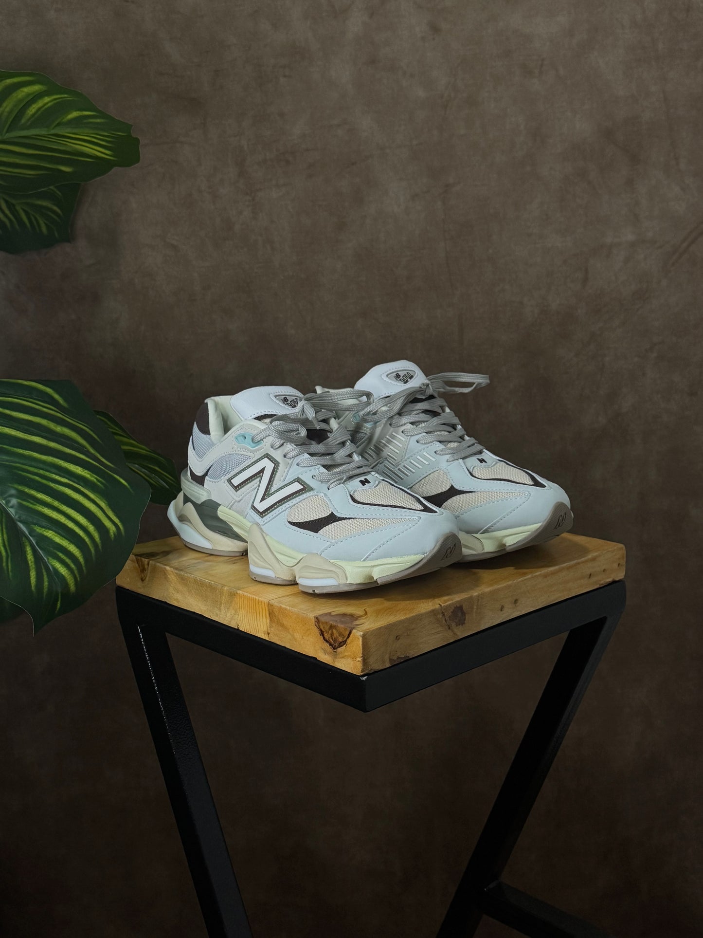 New Balance 9060 Gris