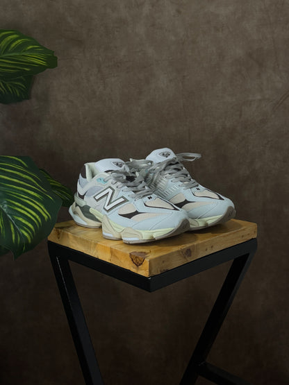 New Balance 9060 Gris