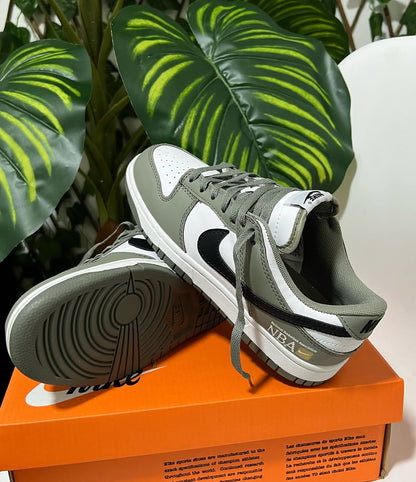 Nike SB Dunk Low “NBA Paris”