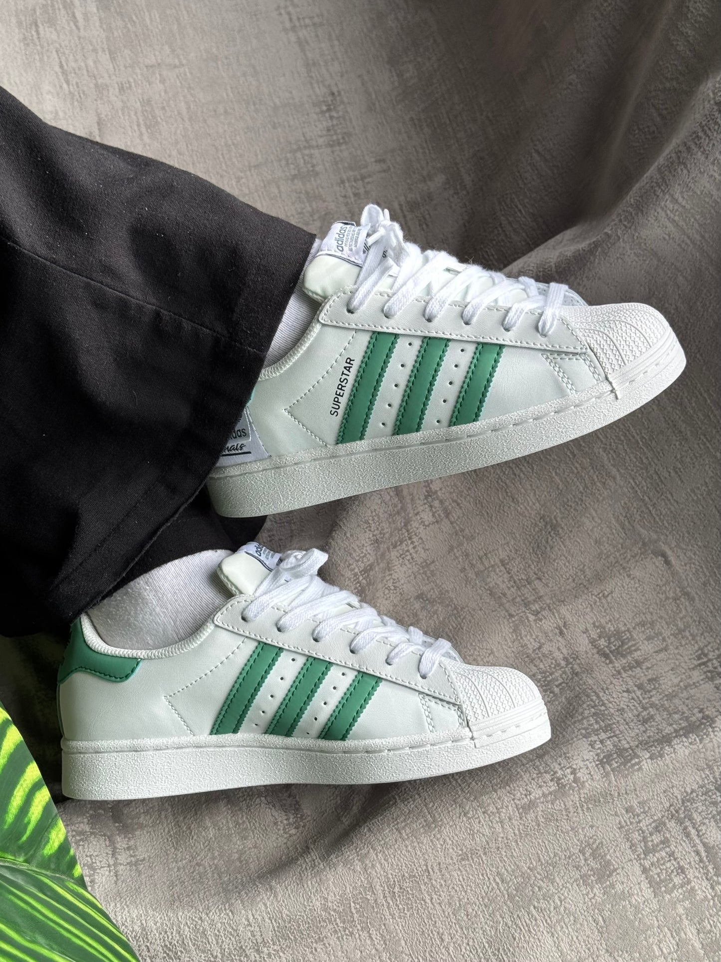 Adidas Superstar