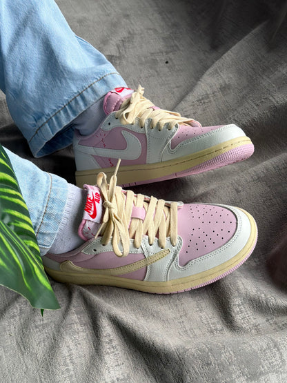 Air Jordan 1 Low x Travis Scott “Shy Pink”