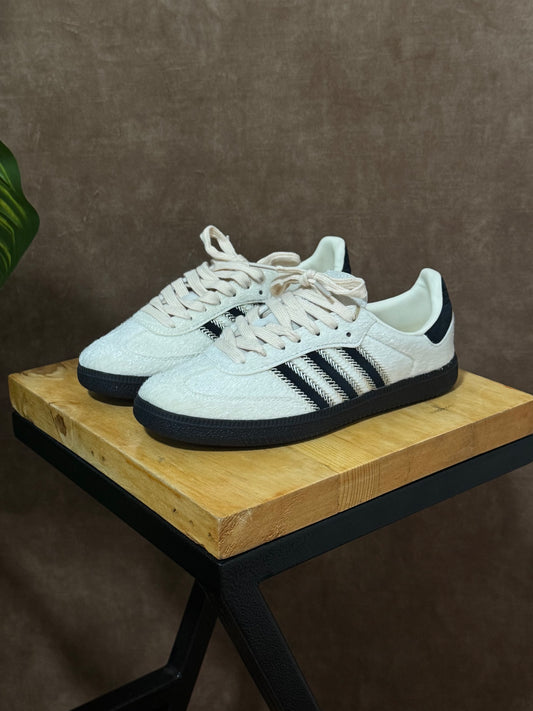 Adidas Samba “White Hair”