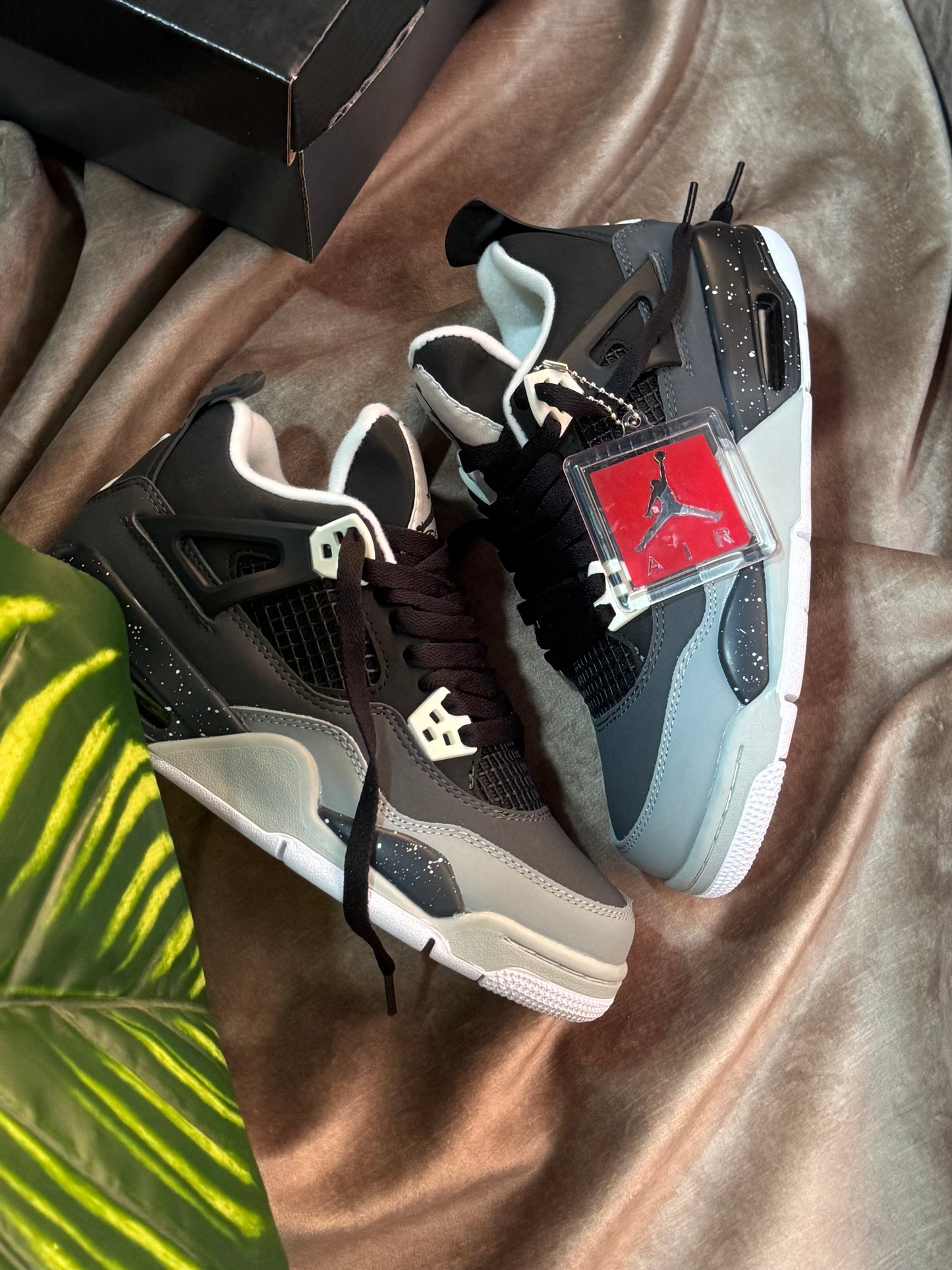 Air Jordan 4 “Fear”