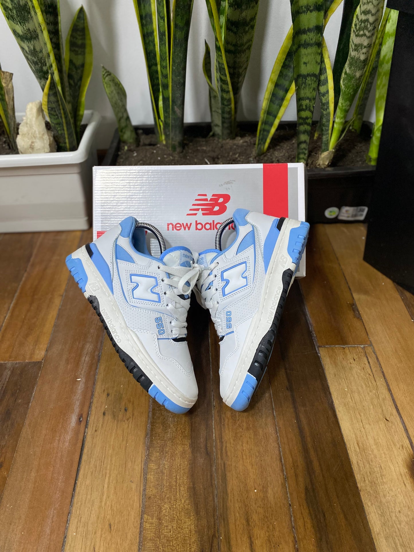New Balance 550 “White University Blue”
