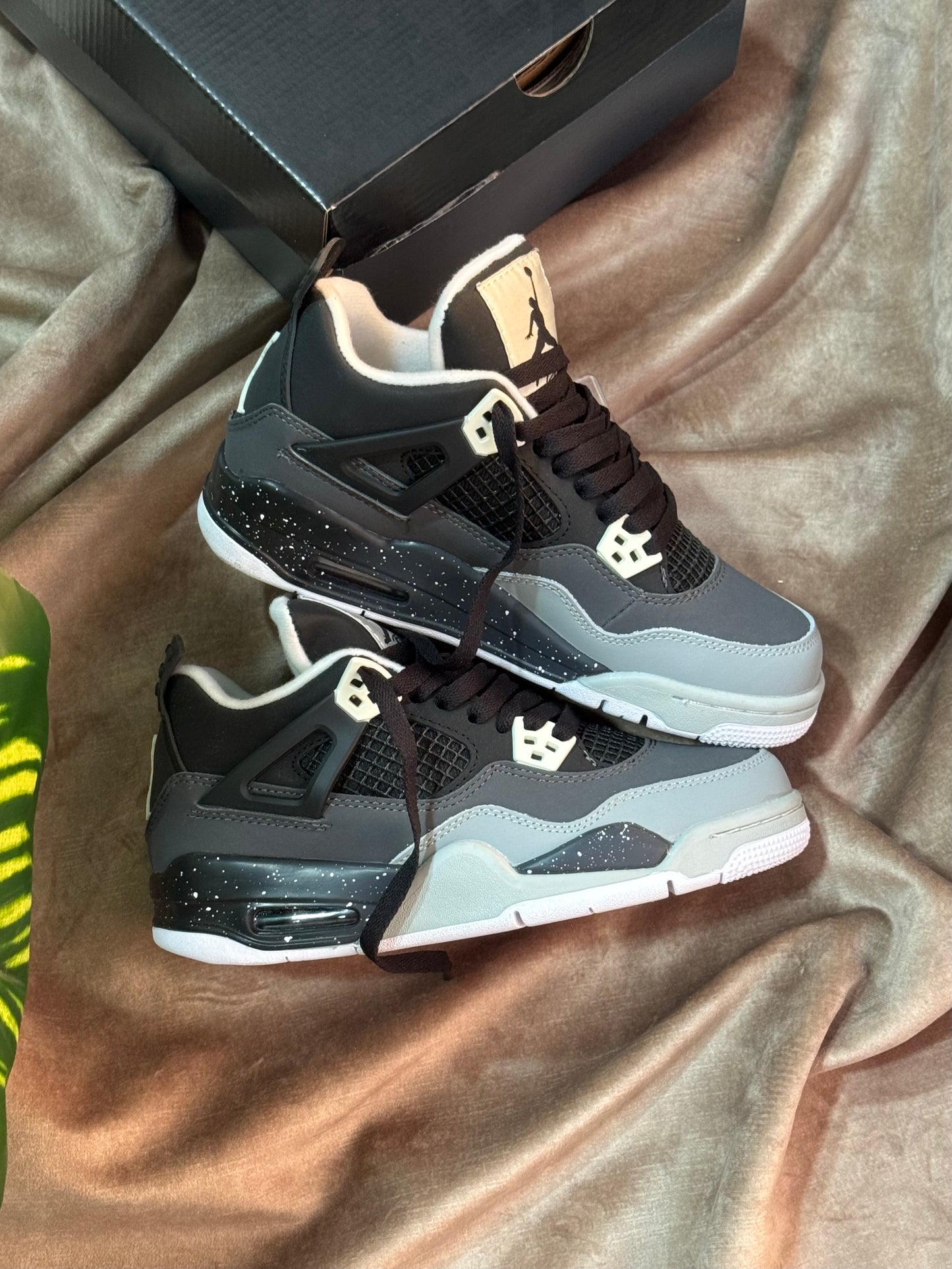 Air Jordan 4 “Fear”