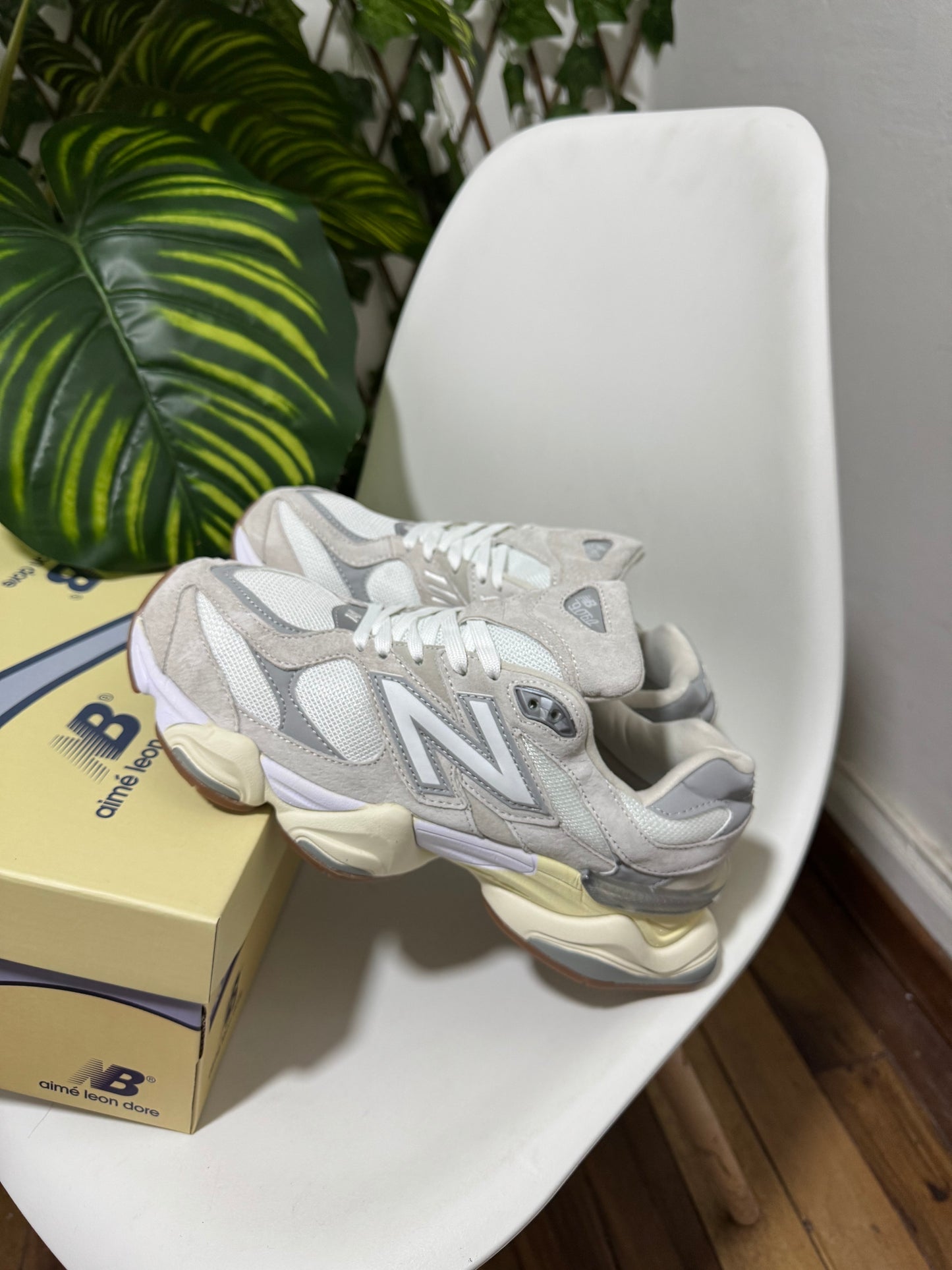 New Balance 9060