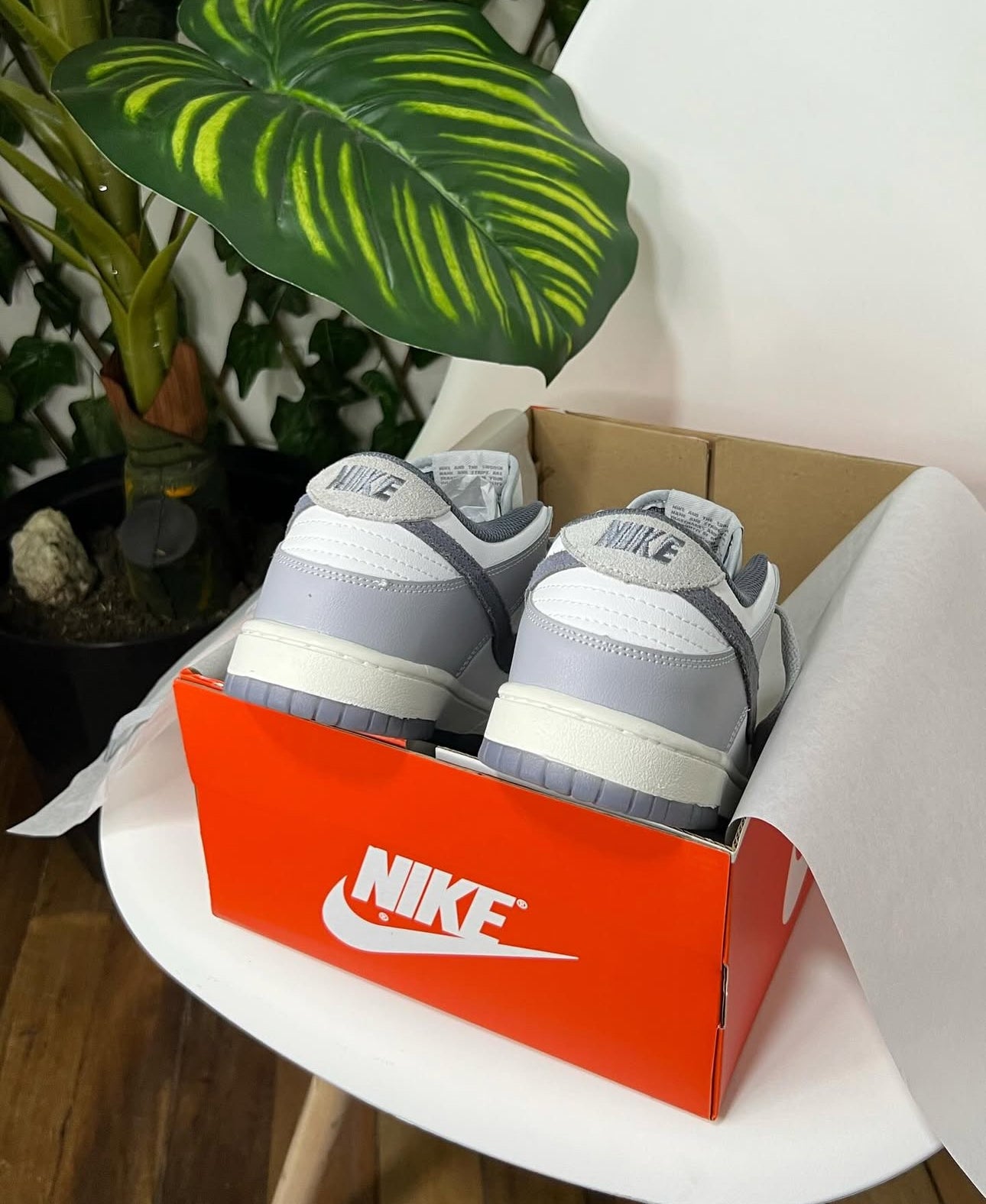 Nike SB Dunk Low “Light Carbon”