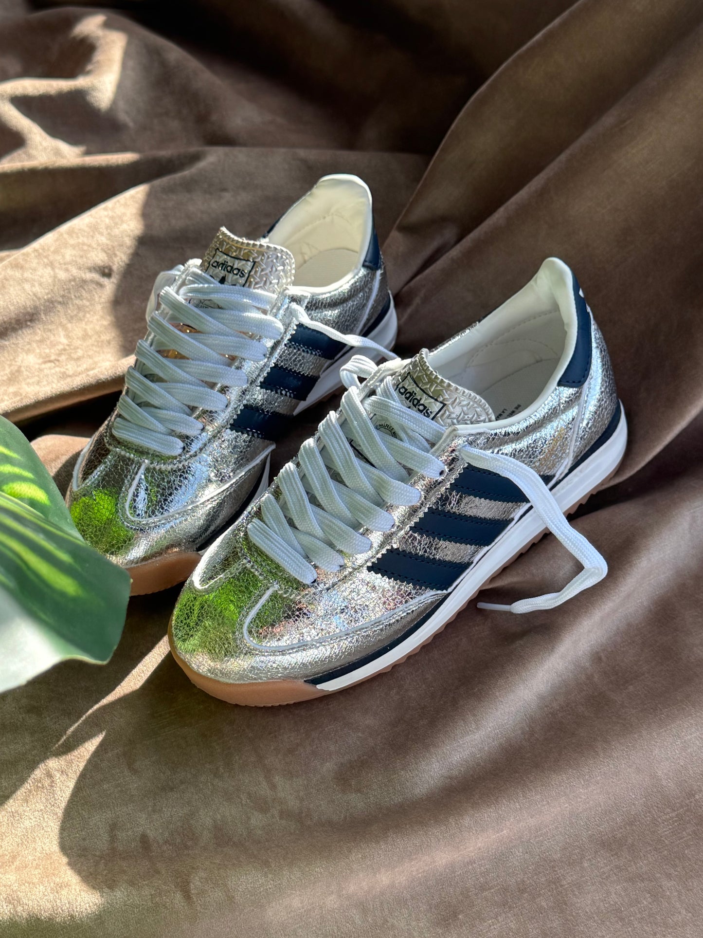 Adidas SL 72